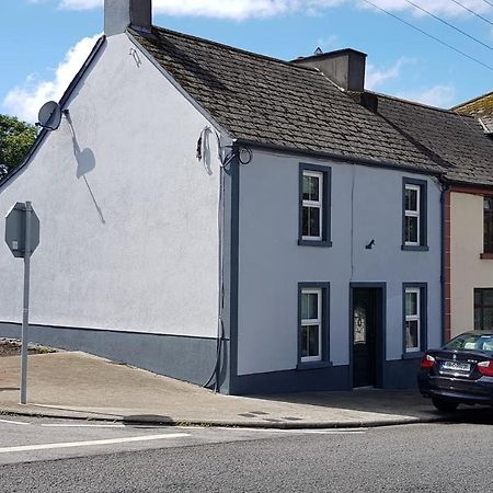 Villa Cosy Townhouse On The Hill In Ireland Banagher Exterior foto